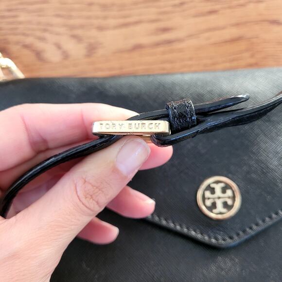 Tory Burch Robison Leather Crossbody Bag - Picture 3 of 10